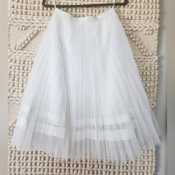 ochirly Dresses & Skirts - White TULLE Pleated A-Line Layered Midi Skirt